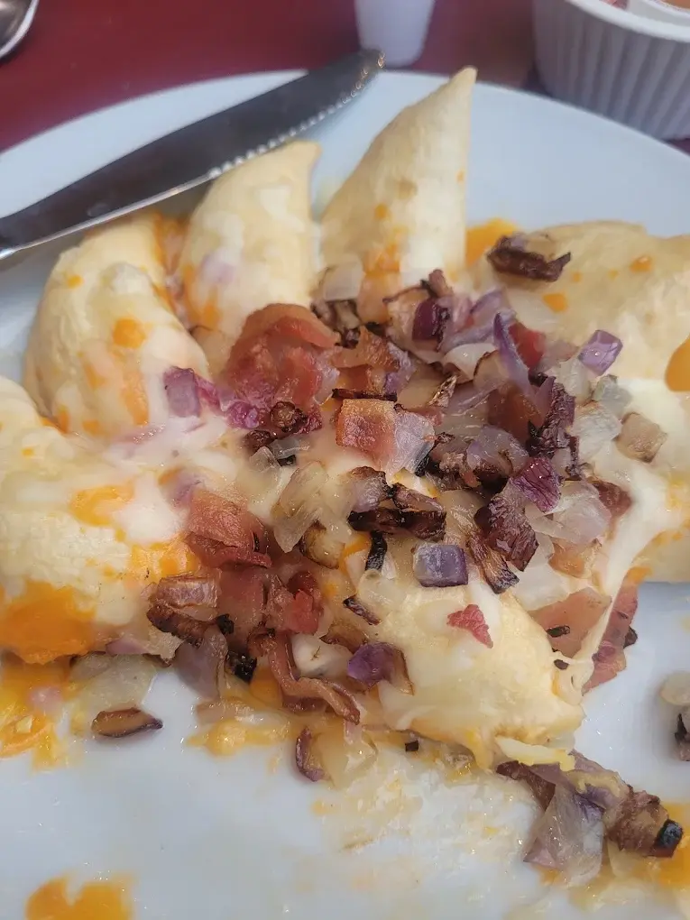 Delicious comfort food at Mountain View Family Restaurant in Innisfail, AB